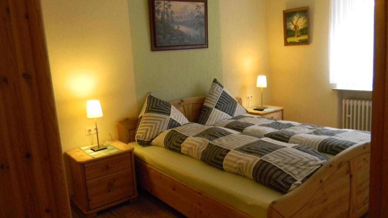 Gastehaus Am Calmont Bed & Breakfast Ediger-Eller Eksteriør bilde