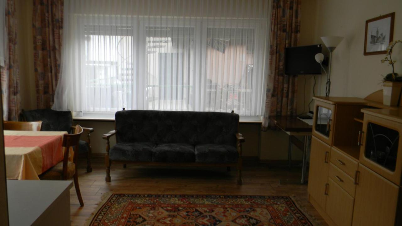 Gastehaus Am Calmont Bed & Breakfast Ediger-Eller Eksteriør bilde