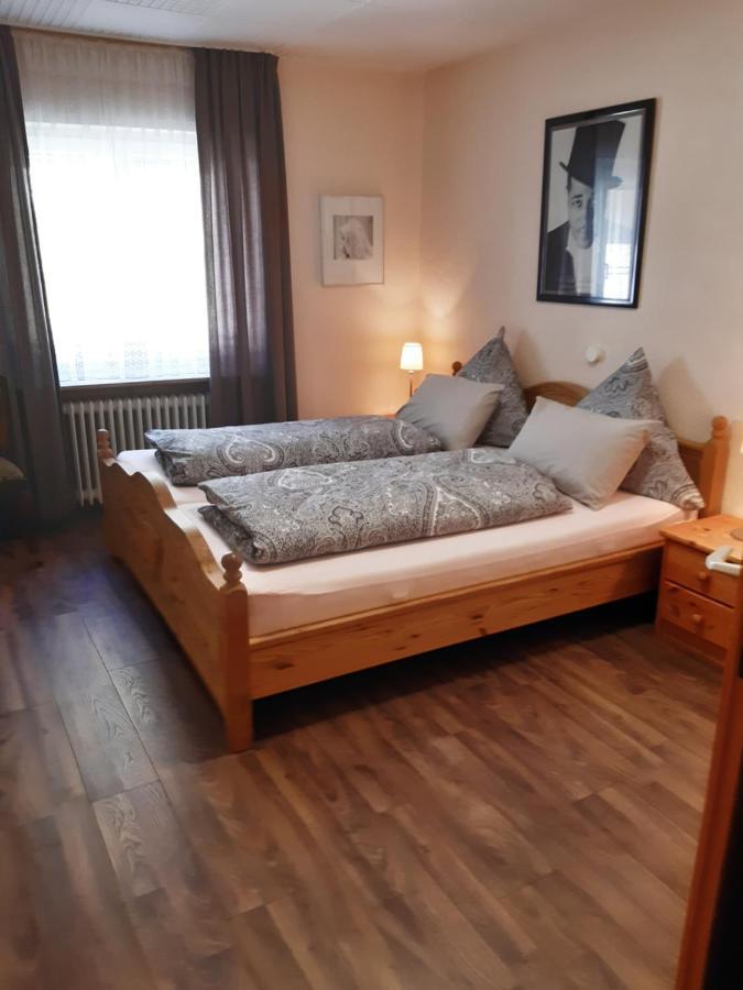 Gastehaus Am Calmont Bed & Breakfast Ediger-Eller Eksteriør bilde